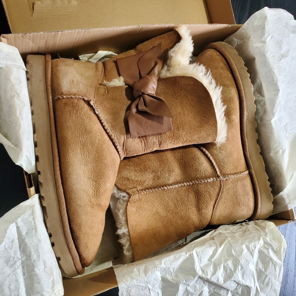 UGG Dealynn boot